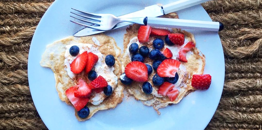 My 4 Tips for Eating Healthy While Traveling